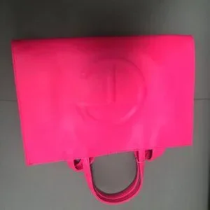 Telfar | Bags | Laptop Bag Telfar Medium Azalea Shopping Bag  display picture 1